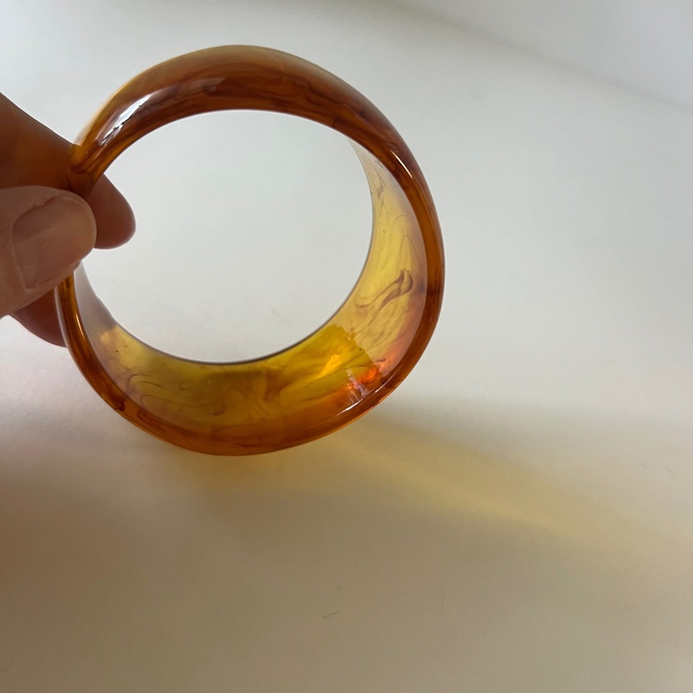 Vintage Chunky Art Deco Amber Bangle Bracelet Translucent Swirl 3" - Picture 6 of 7